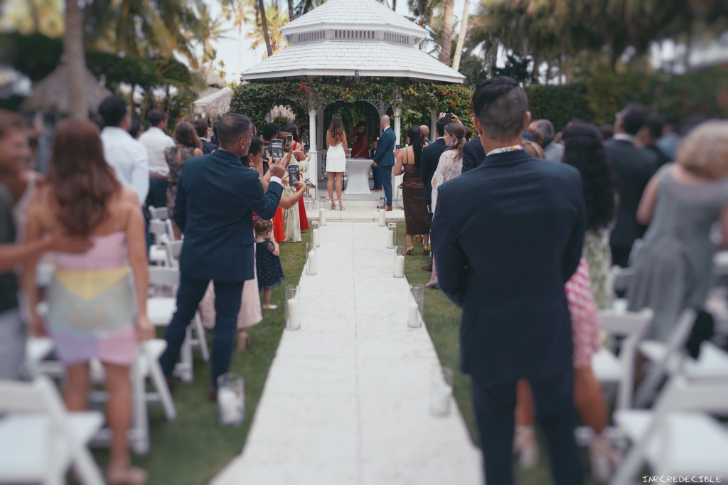 Wedding photography by Incredecible, Vicky & Nico