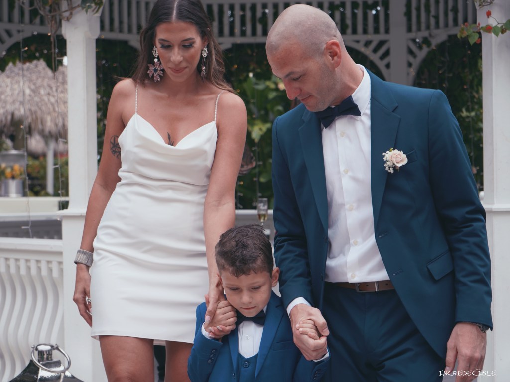 Wedding photography by Incredecible, Vicky & Nico