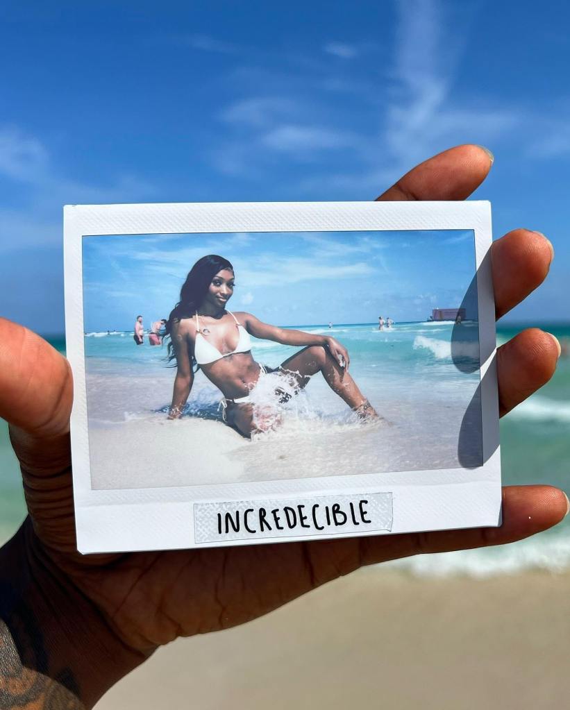 Instant photo print by Incredecible