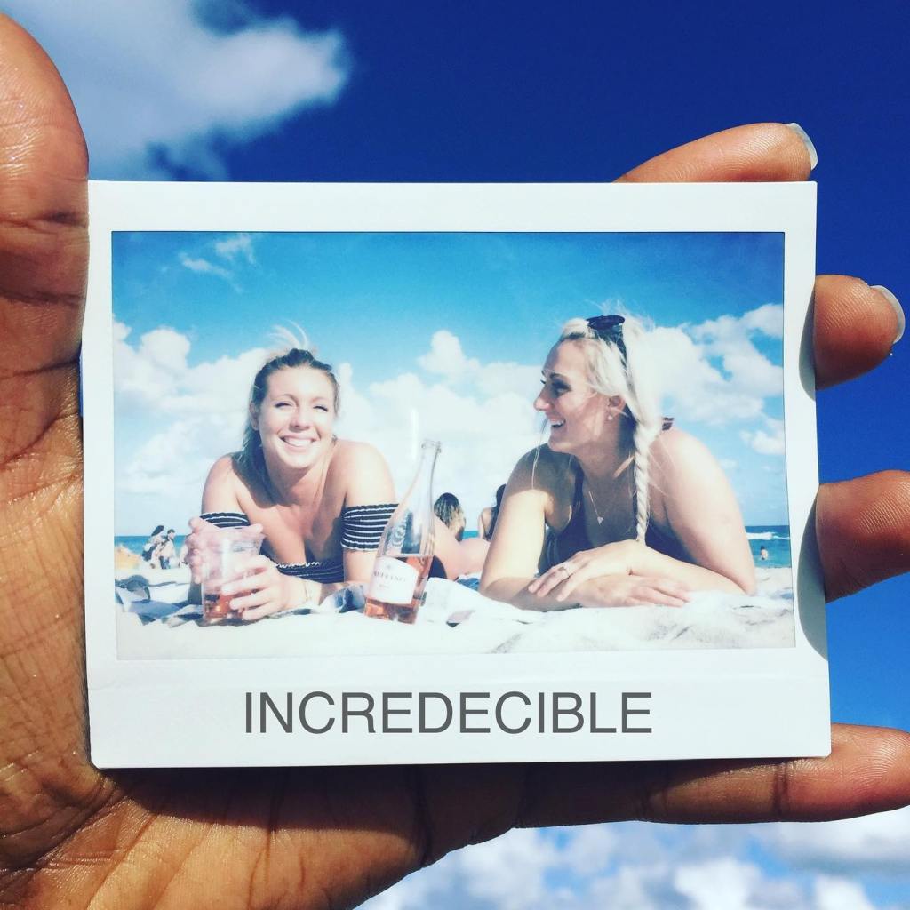 Instant photo print by Incredecible