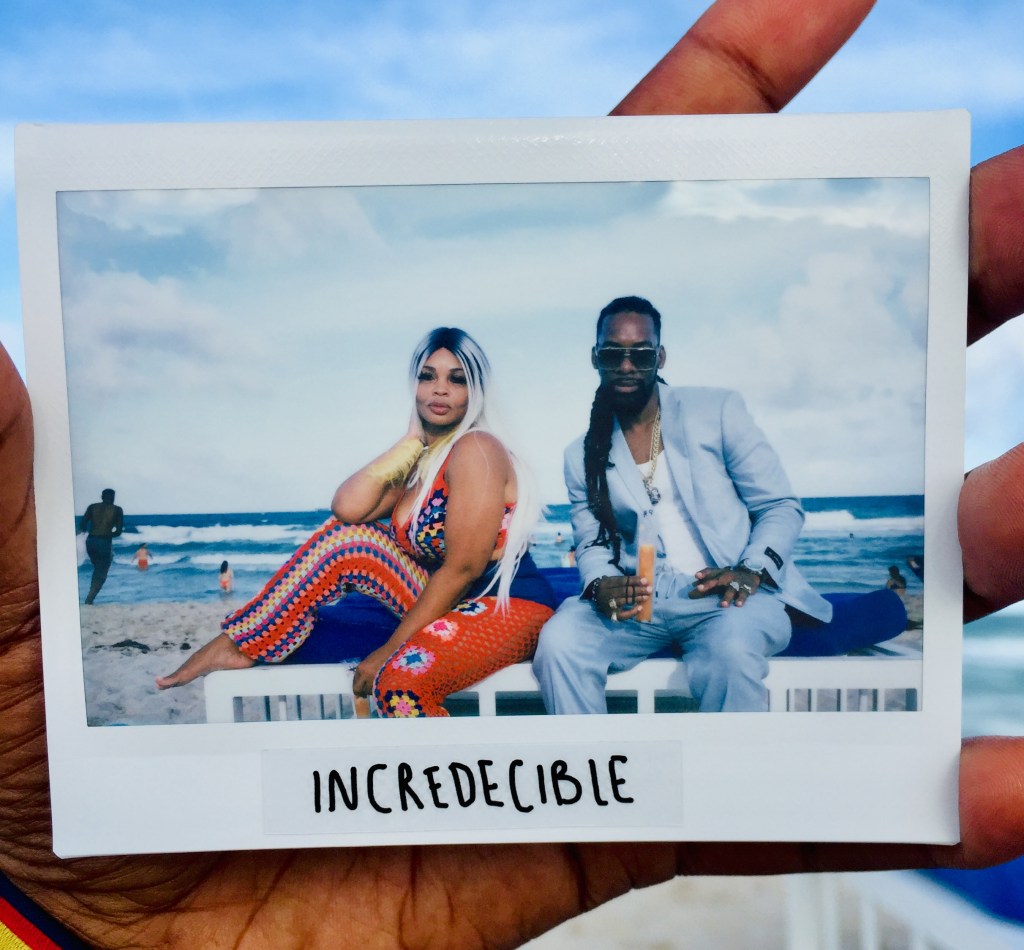 Instant photo print by Incredecible