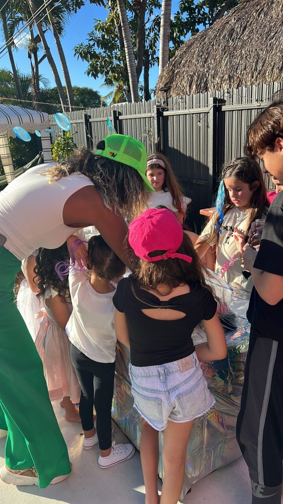 Mermaid themed kids birthday with DIY Polaroid frames by Incredecible, Miami