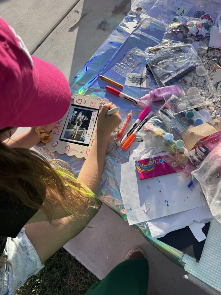 Mermaid themed kids birthday with DIY Polaroid frames by Incredecible, Miami