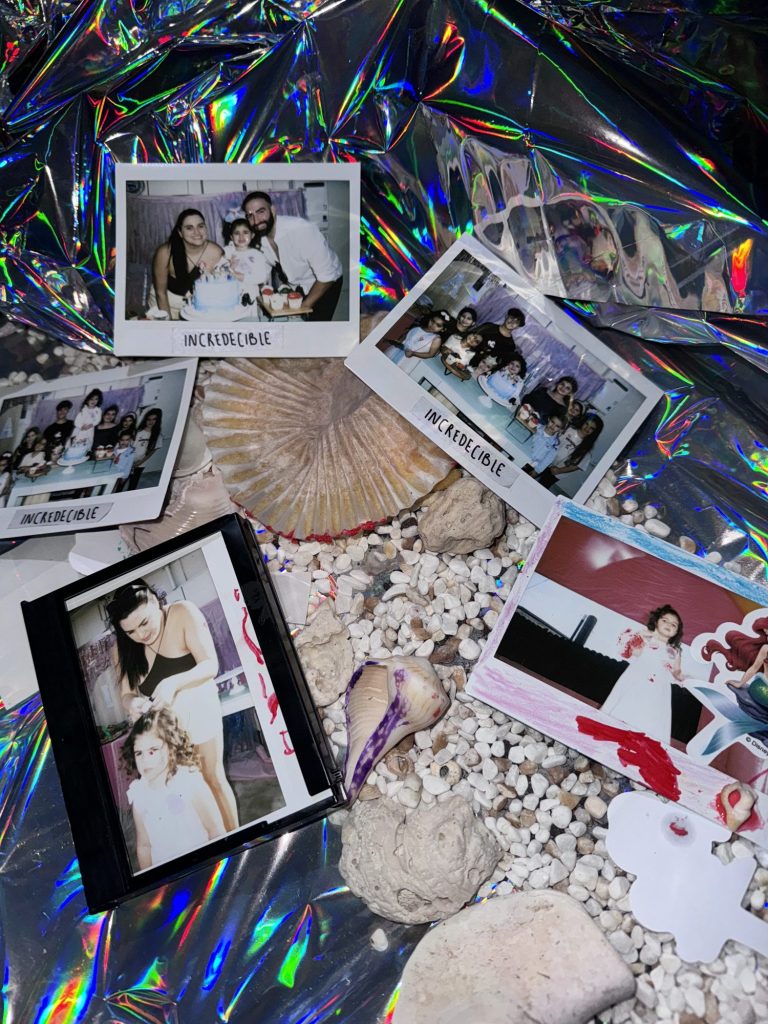 Mermaid themed kids birthday with DIY Polaroid frames by Incredecible, Miami