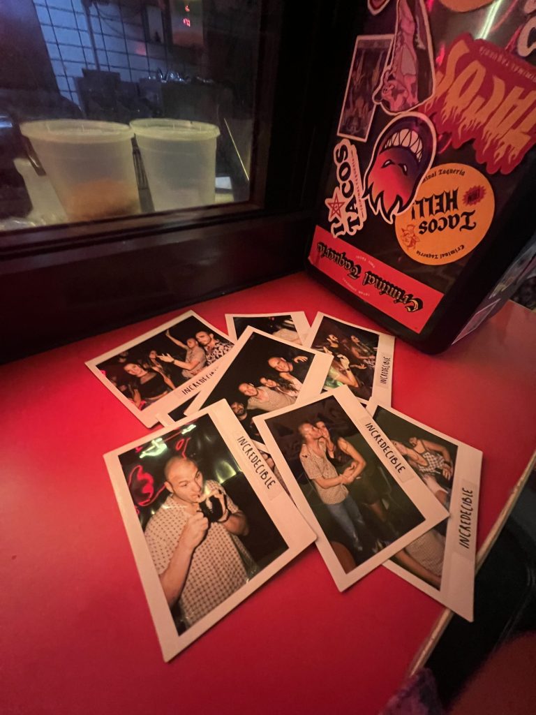 Private birthday party instant photo mini session by Incredecible, Miami